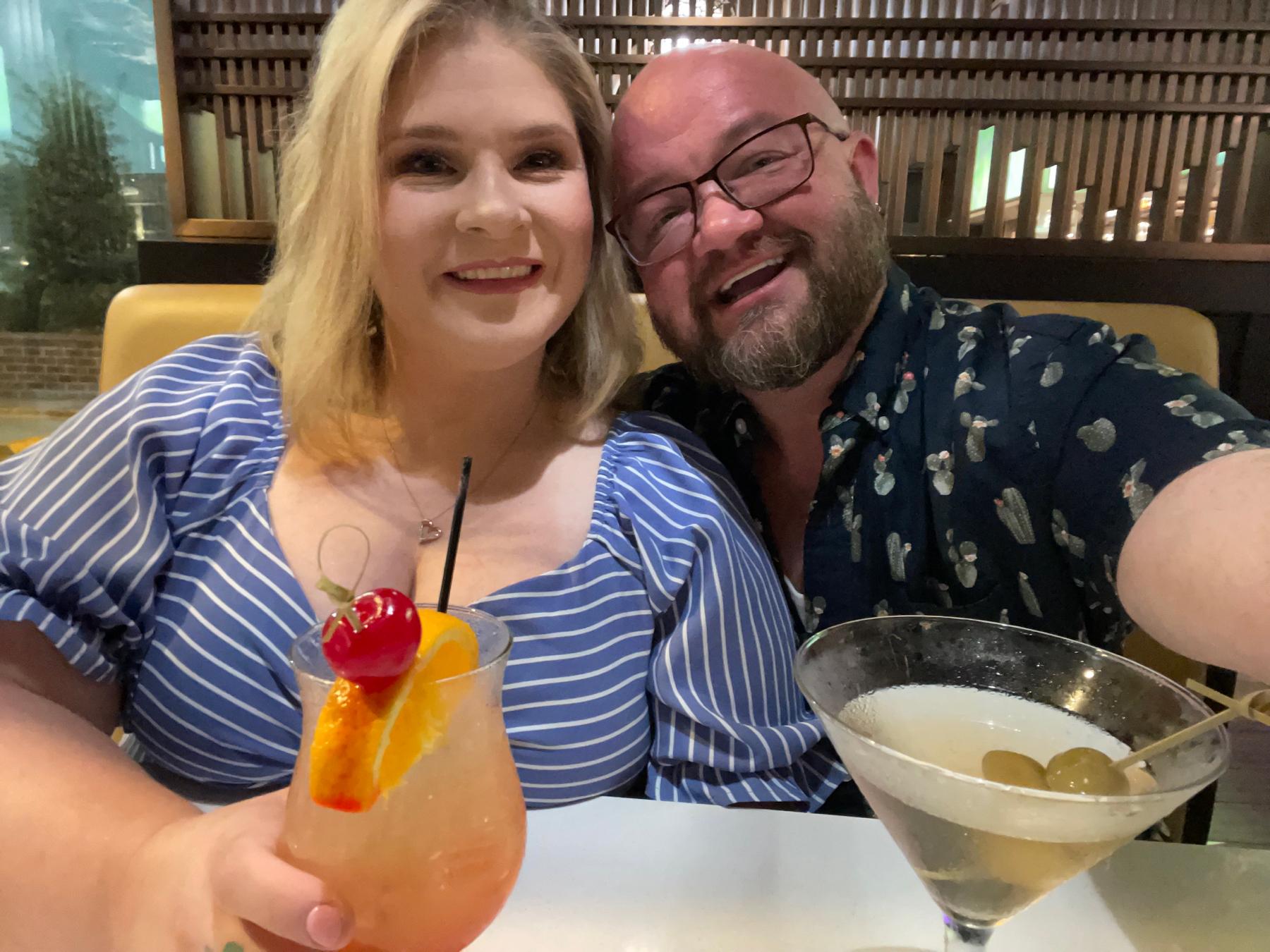 A little cocktail & sushi date