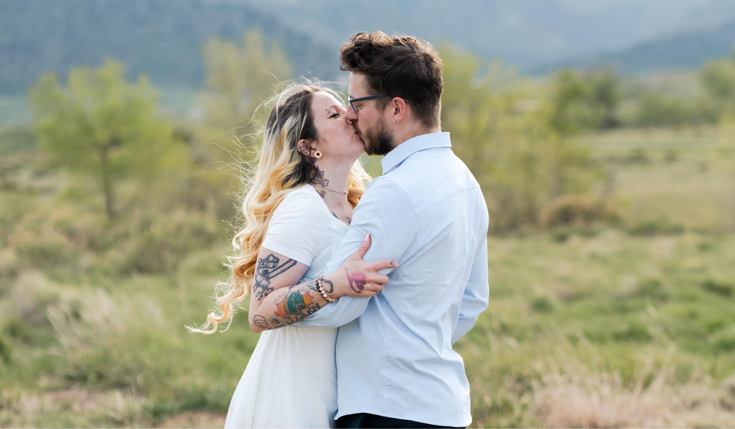 The Wedding Website of Keri VanBuhler and Eion Ferguson