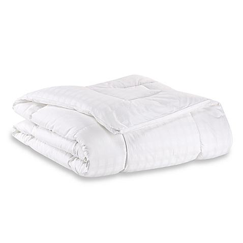 The Seasons Collection® 400-Thread-Count Year-Round Warmth Down Alternative Full/Queen Comforter