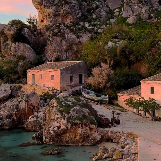 Honeymoon Resort