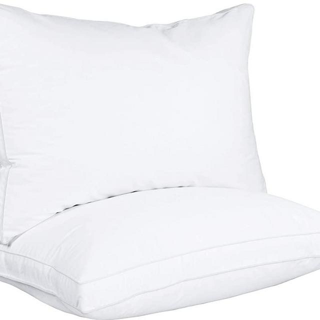 Utopia Bedding Gusseted Pillow (2-Pack) Premium Quality Bed Pillows - Side Back Sleepers - White Gusset - Queen - 18 x 26 Inches