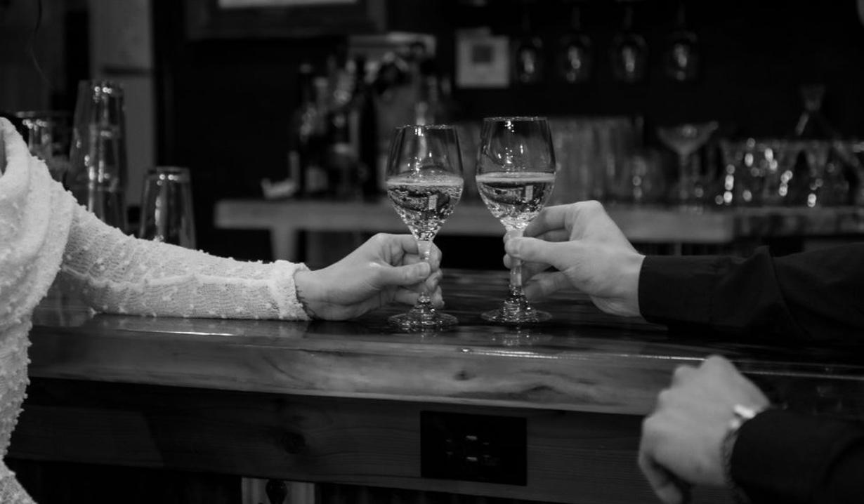 The Wedding Website of Derek Warren Gibson and Jona Michelle Knapp