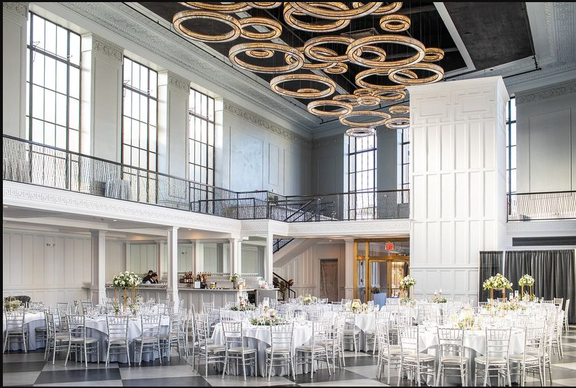 The Wedding Website of Amanda Mae Donohue and Thomas Francis Martino