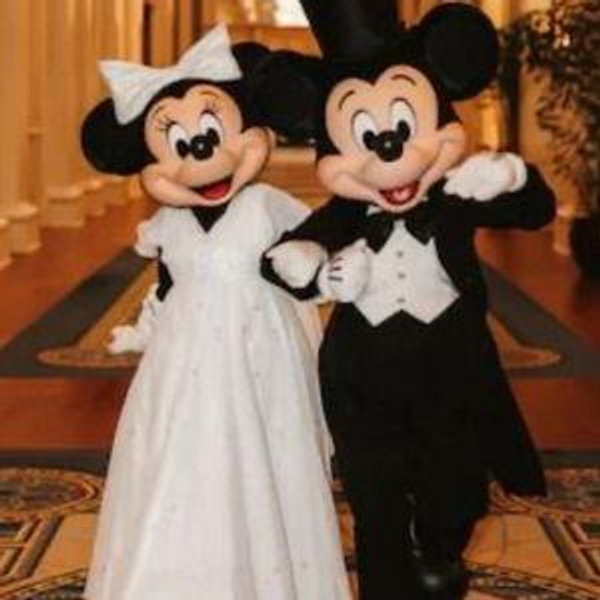 Jordan & Greskelys'Honeymoon Fund