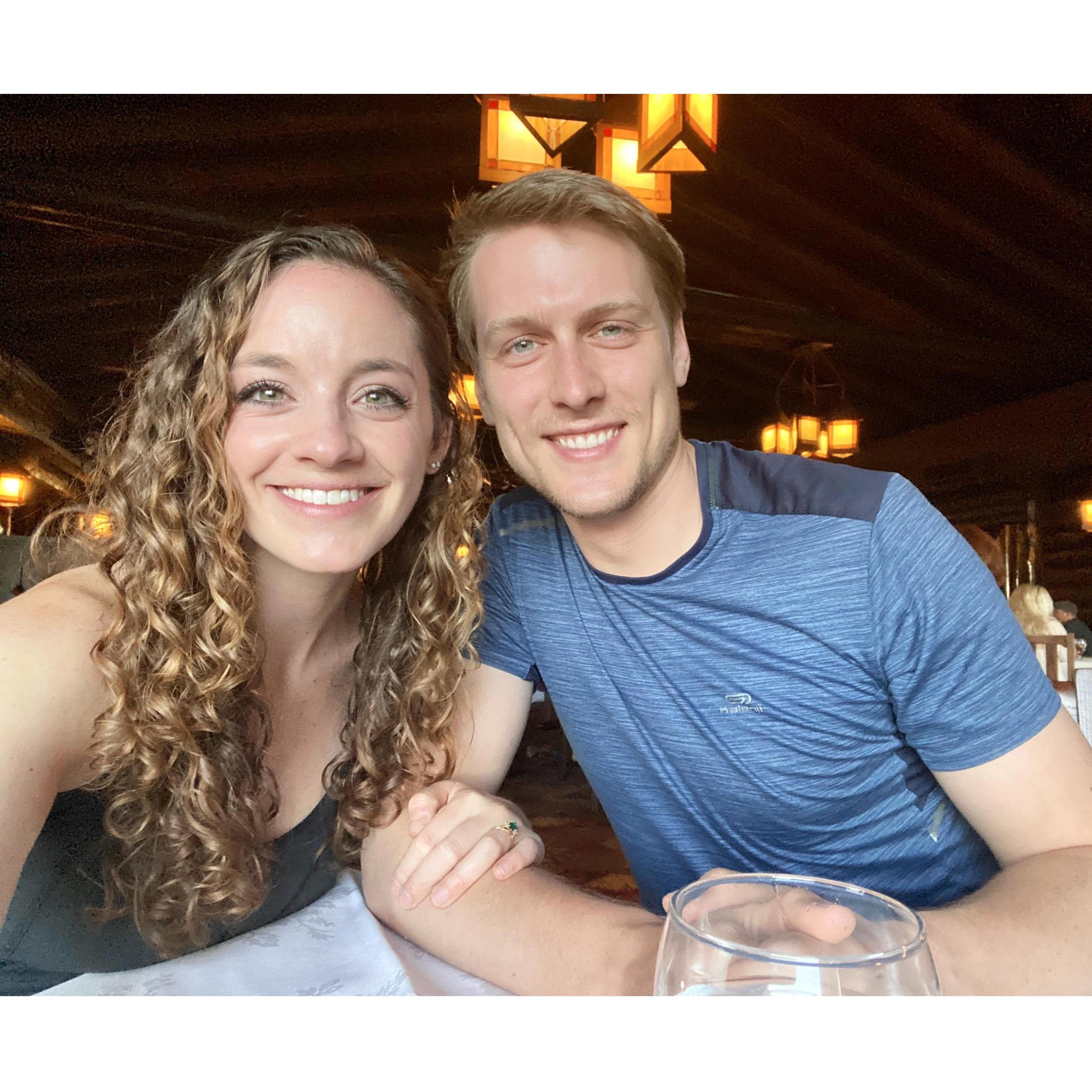 Celebration dinner for our engagement :)
Dîner pour célébrer nos fiancailles.