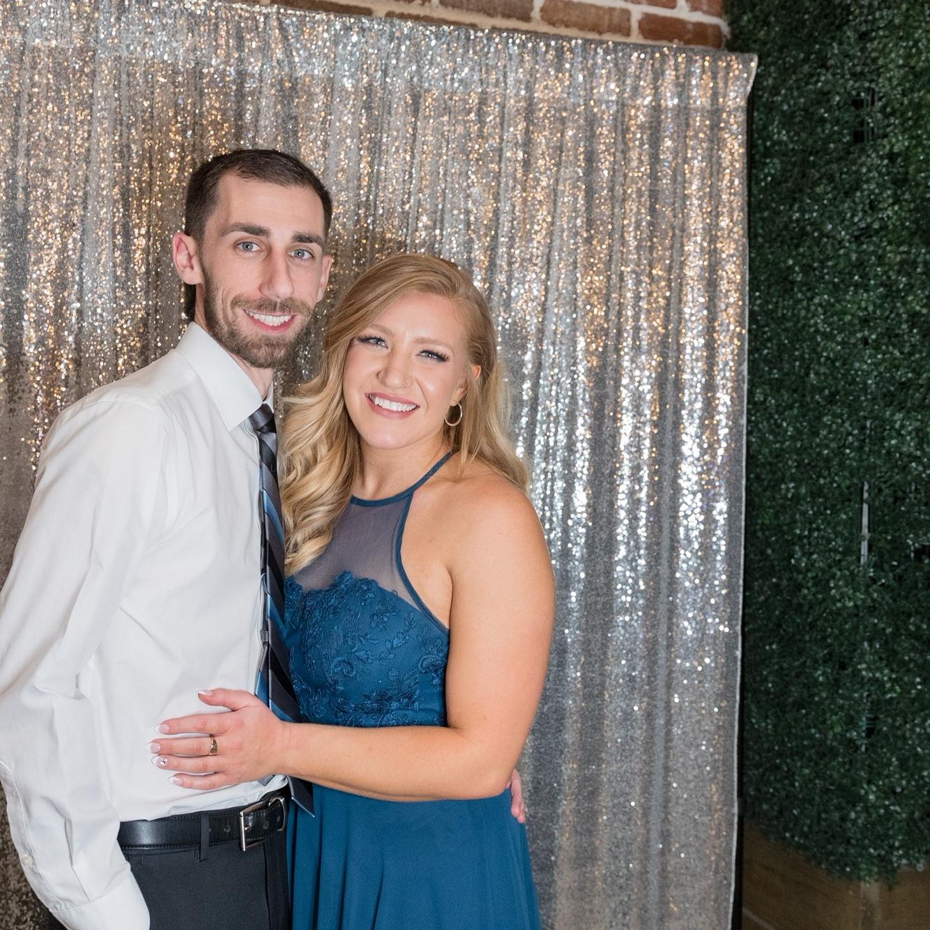 6 months together at Jessie & Tyler’s wedding💙