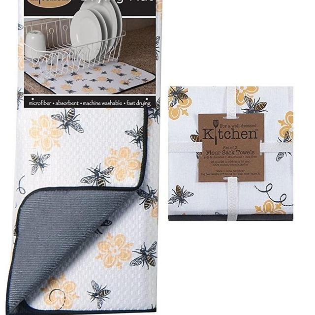 Kay Dee 3-Piece Kitchen Towel Set and Dish Drying Mat (Queen Bee Print),White