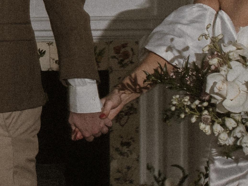 The Wedding Website of Kelly Grosser and Matt Larsen