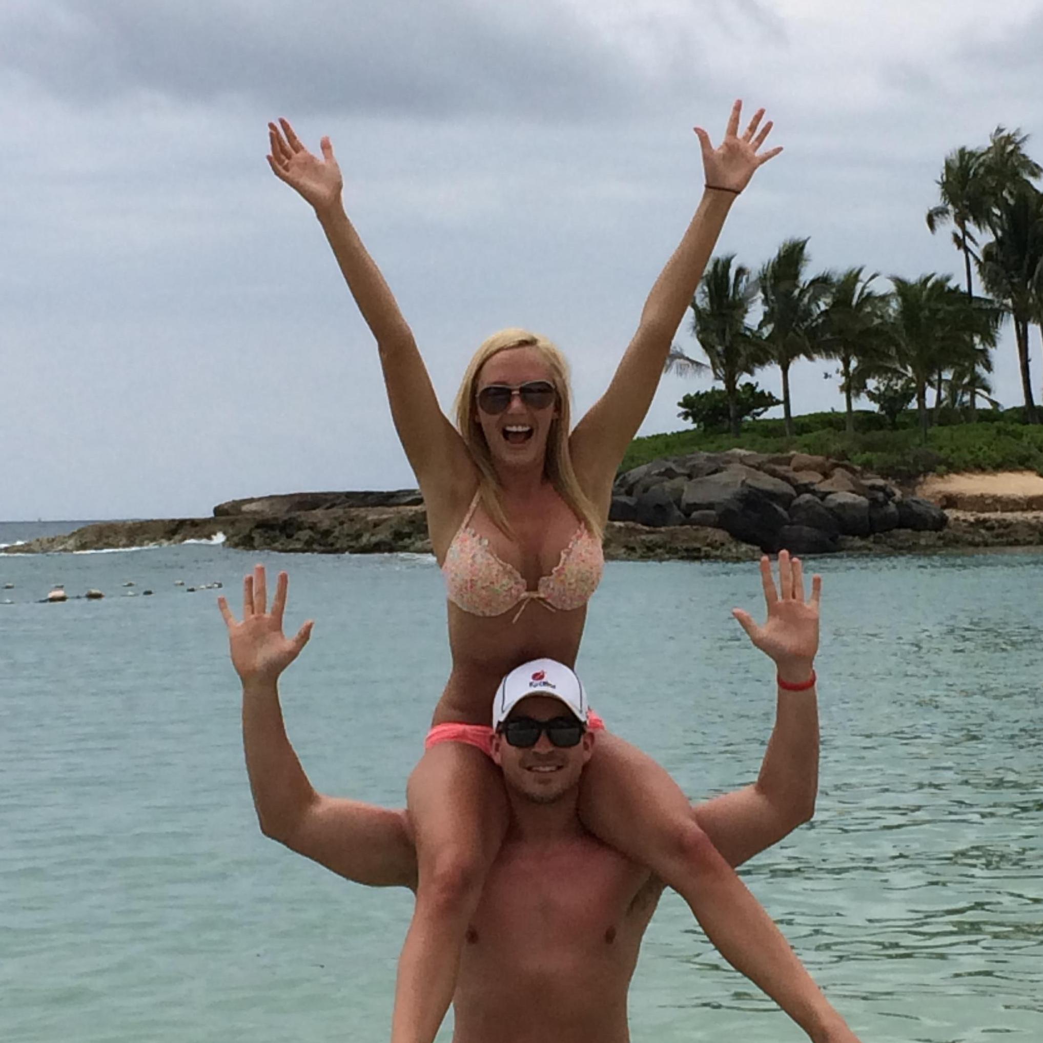 Chelsea's college graduation trip to Hawaii