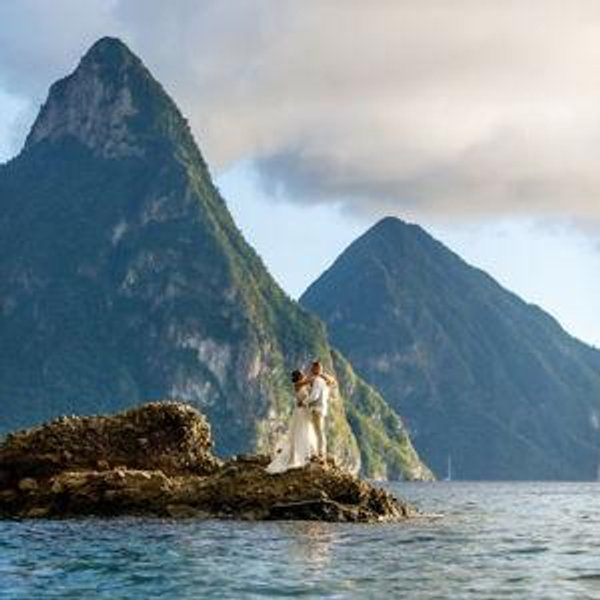 Romantic Island Photo Shoot - Memories forever!
