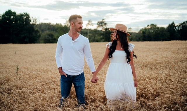 The Wedding Website of Jessica Morden and Mitchell Sweet