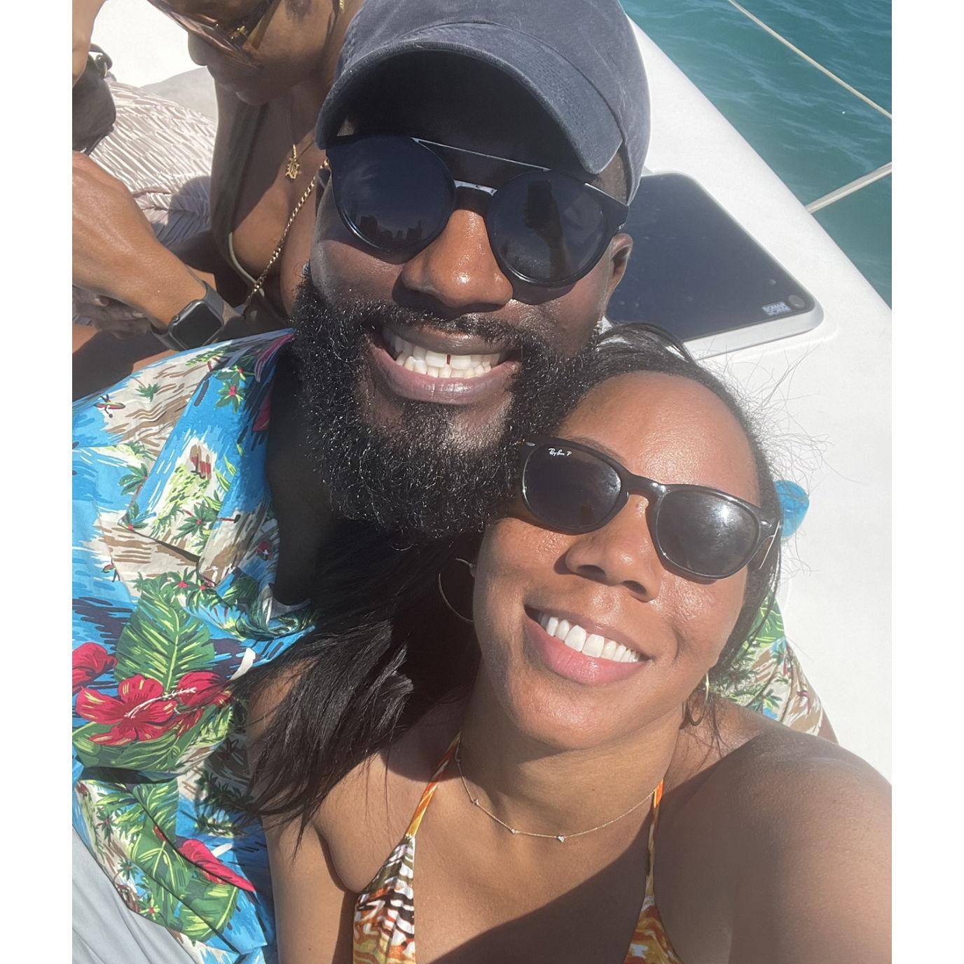 Enjoy the sun as an engaged couple - Summer 2022!