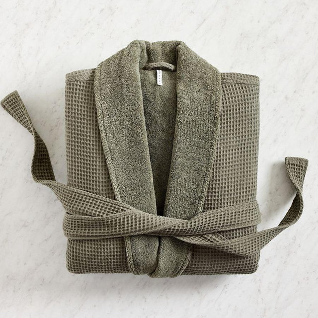 Pottery Barn - Waffle Weave Resort Robe in Loden - small & medium