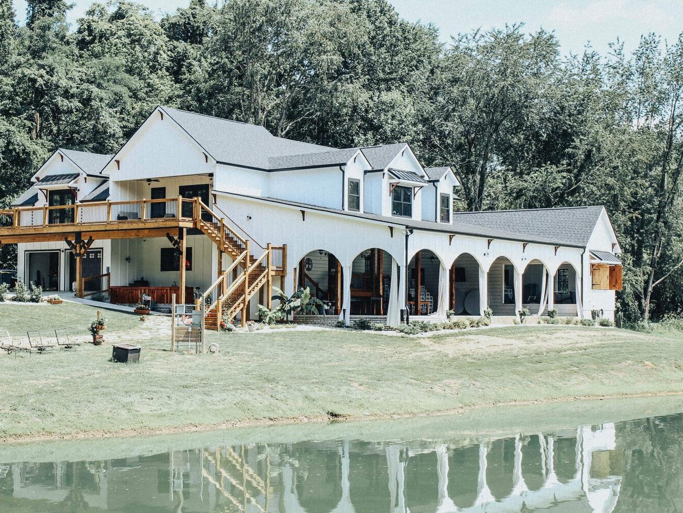 The Wedding Website of Megan Astore and Dominick Iannello