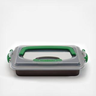 PerfectSlice Covered Rectangular Cake Pan with Slicing Tool