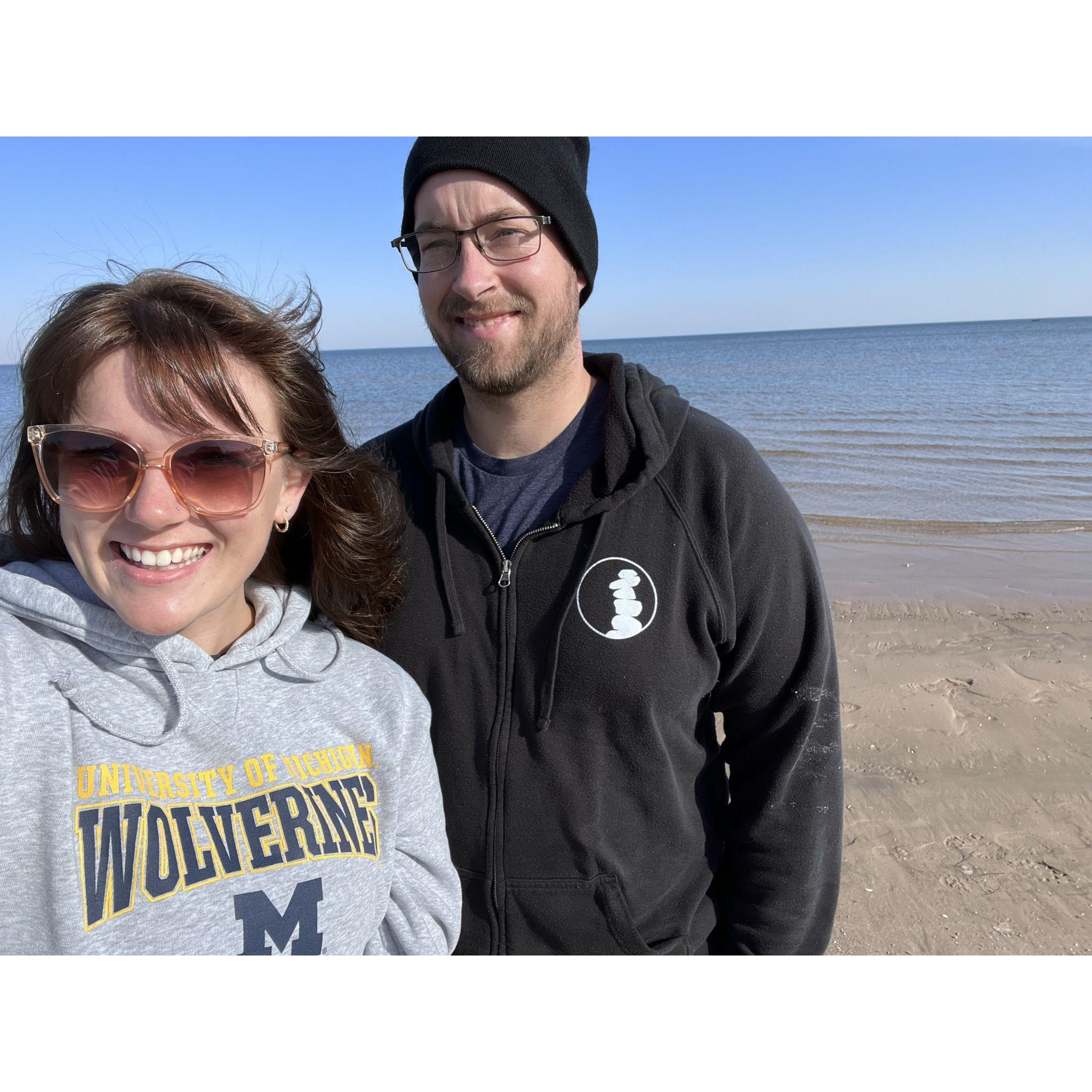Since moving to Michigan, we have explored lots of new cities on weekend "getaway dates." This was our first, to Bay City!