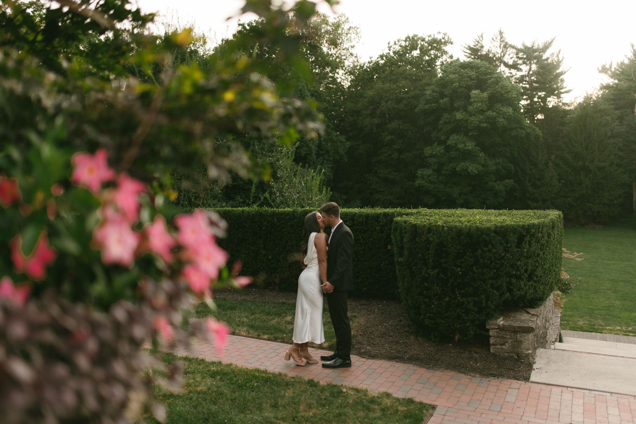 The Wedding Website of Madilyn Haines and Ryan Carnahan