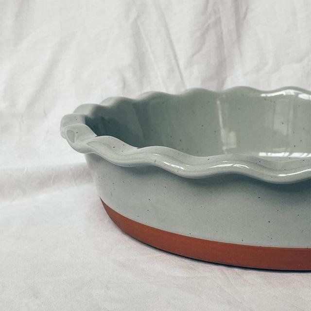 Pie Pan - 9in - Earl Grey