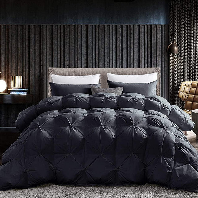 Luxurious All-Season Goose Down Feather Fiber Comforter Queen Size Duvet Insert, Exquisite Pinch Pleat Design, Premium Baffle Box, 100% Egyptian Cotton Cover, 65 oz. Fill Weight, Black