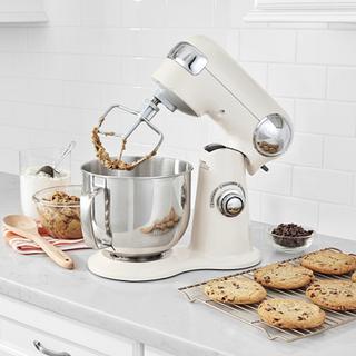 5.5 Qt Precision Master Stand Mixer