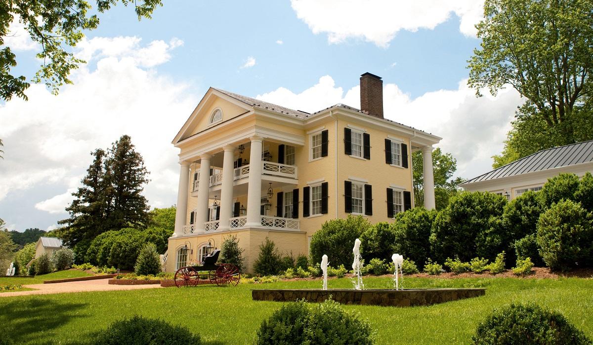 The Wedding Website of Elizabeth Ann Joslyn and Jason Edward Fritz