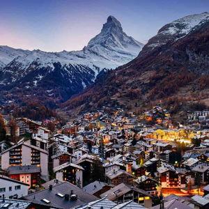 Honeymoon Hotel Fund