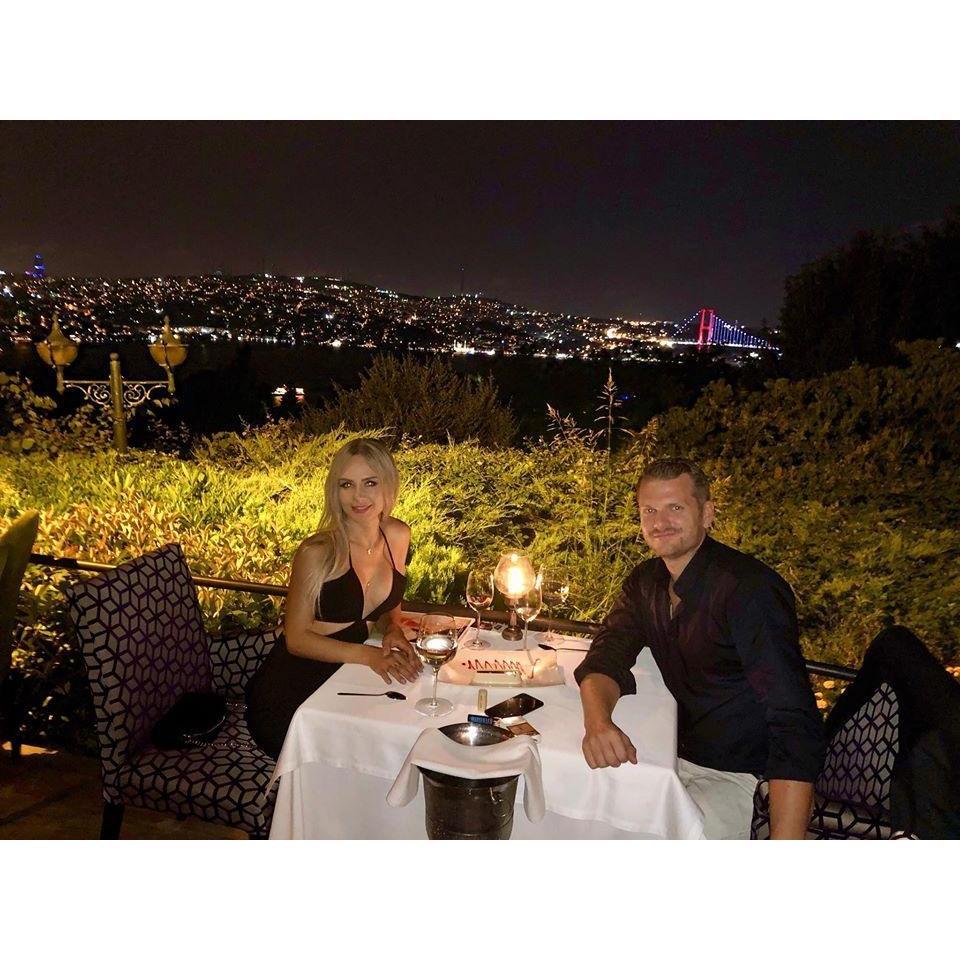 Dinner in Istanbul 🤍