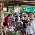 Renninger's Antique Center and Flea Market