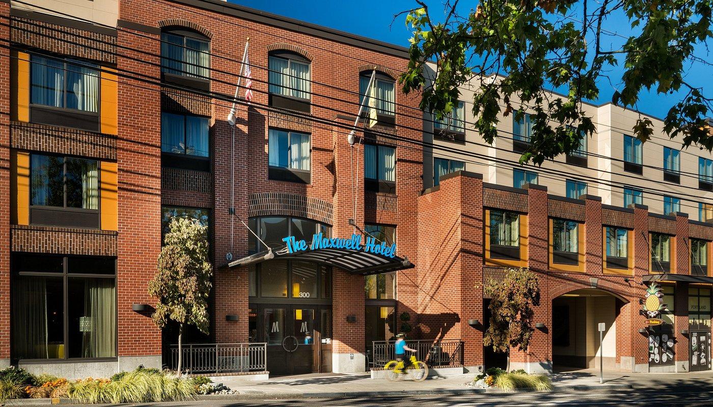 The Wedding Website of Carrie Cain and Jeff Bond