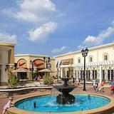 Charlotte Premium Outlets