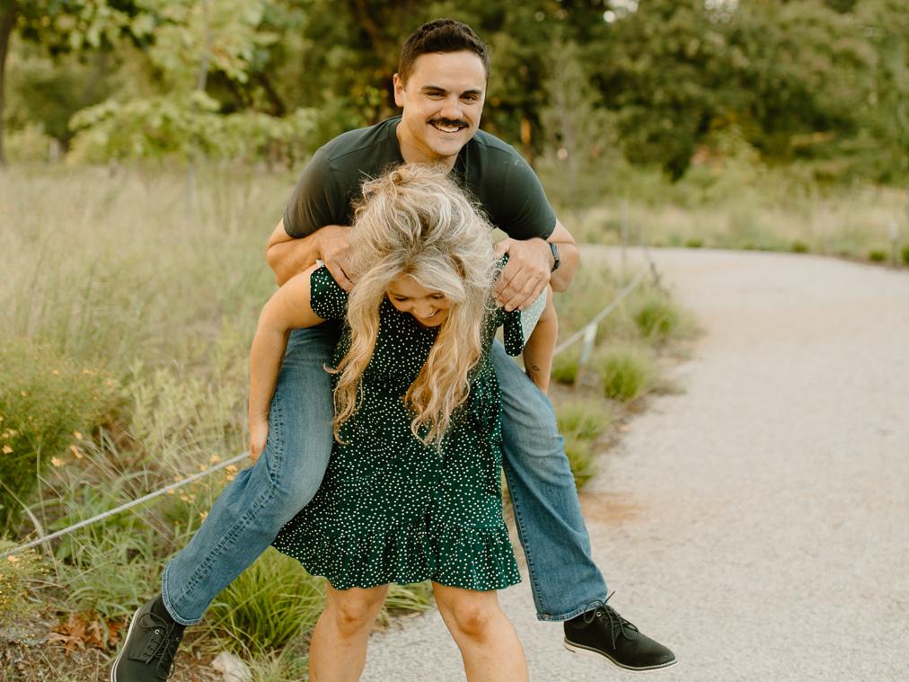The Wedding Website of Maggie Dailey and Luke Conner