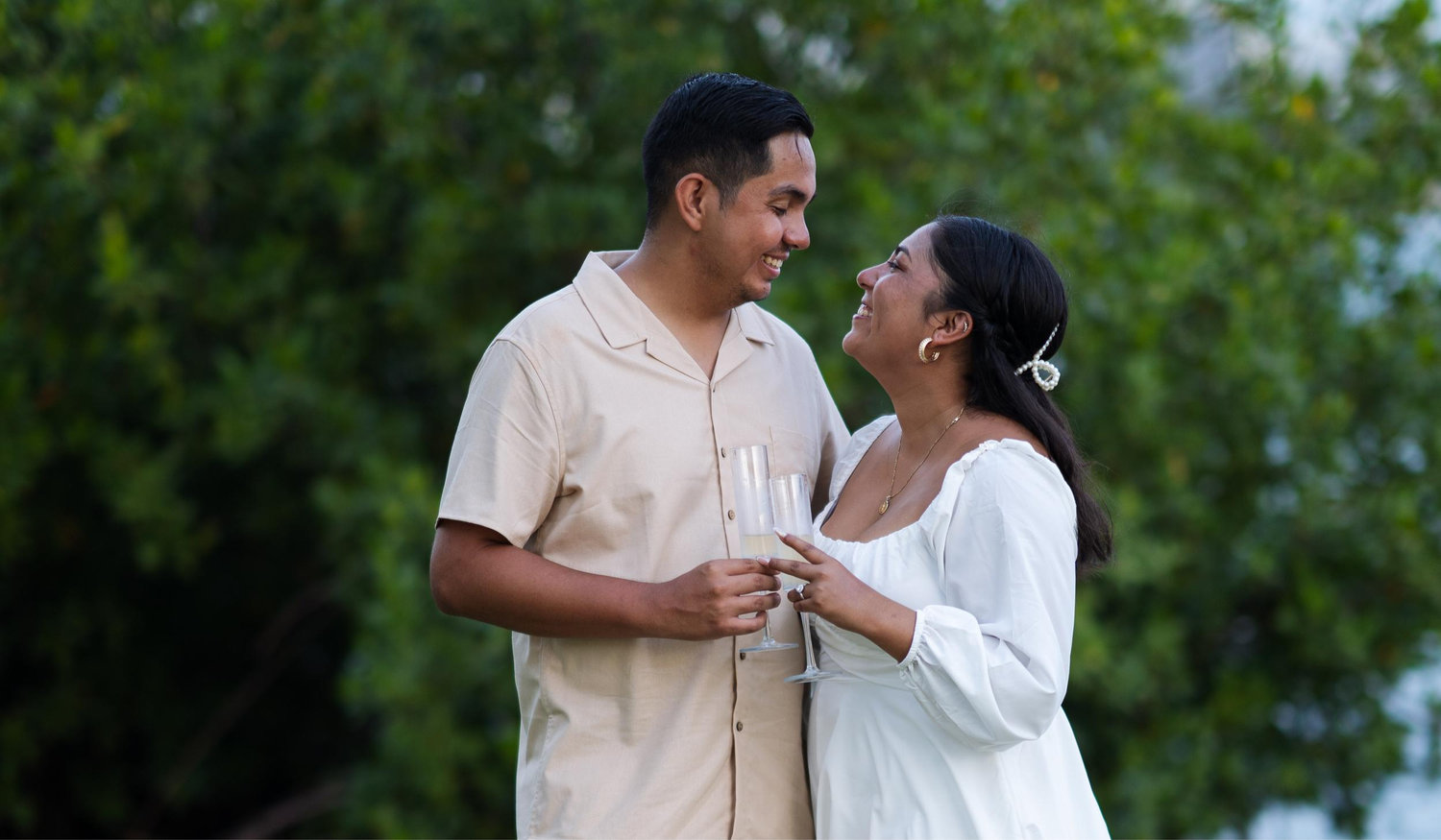 The Wedding Website of Gisela Vela and Anthony Gutierrez