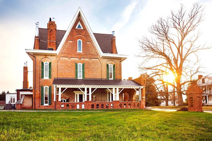 The Wedding Website of Kelsey Fitzpatrick and Kirby Howe