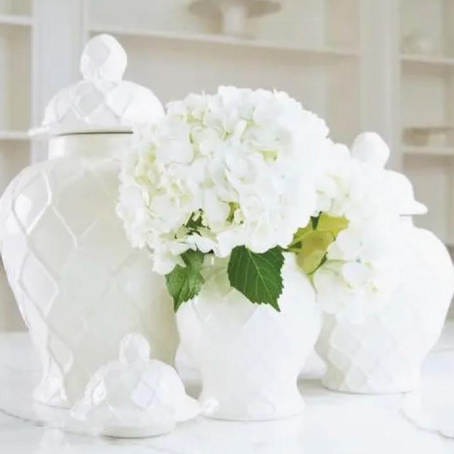 White Textured Jar XL