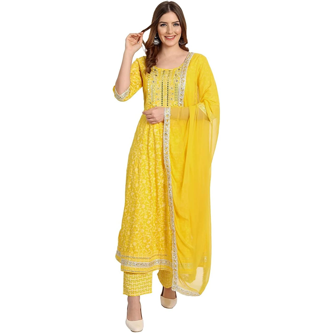 This Yellow kurti and pants can be worn on Hladi or Mehendi (Amazon)