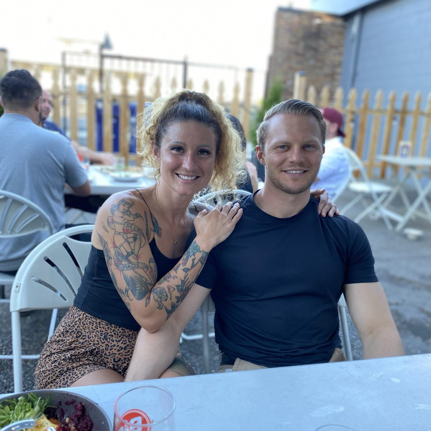 Lizzie's sister visits Washington!