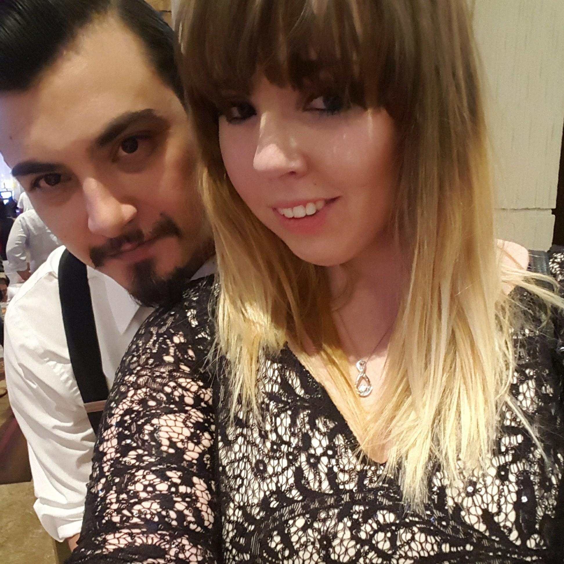 👰 🤵