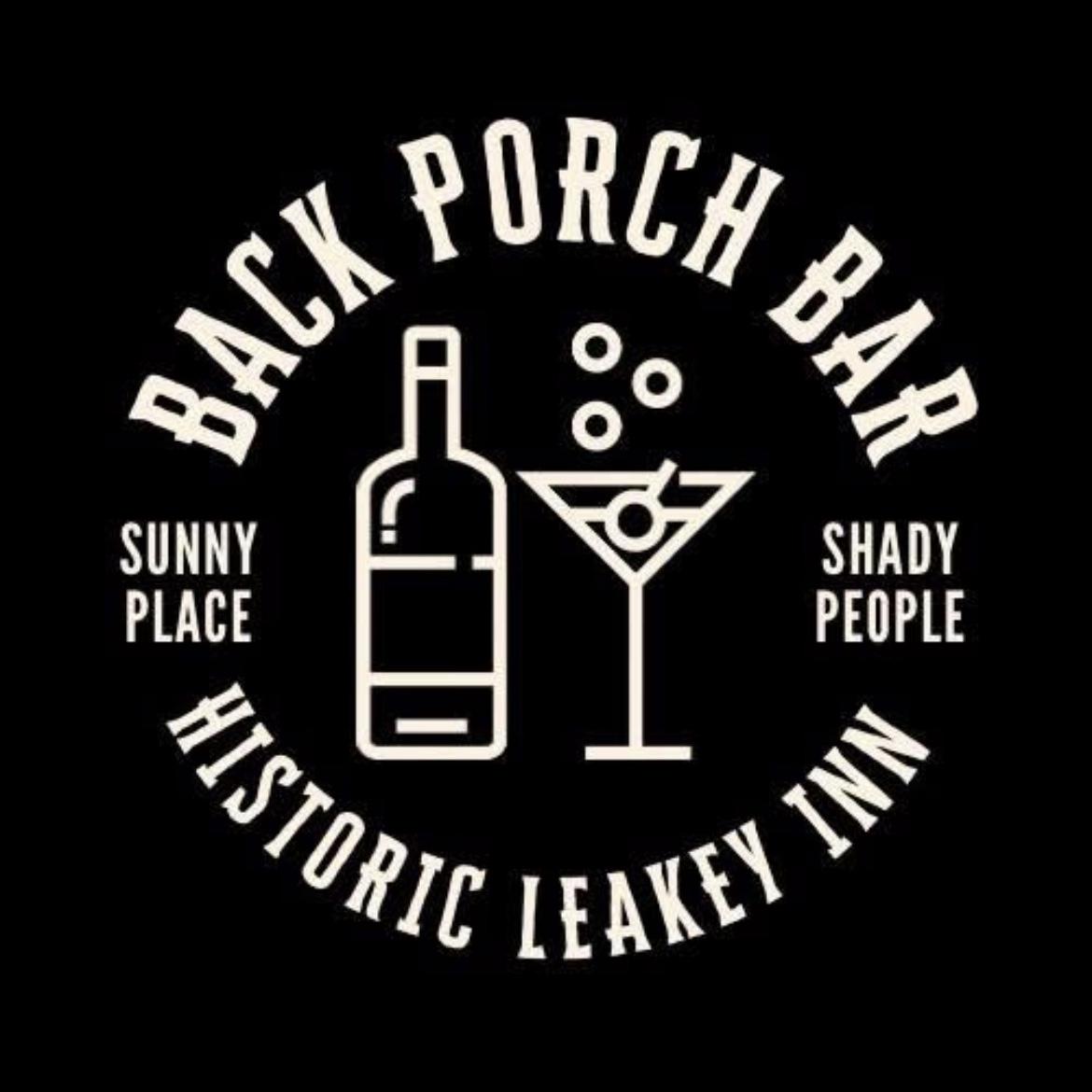 Historic Leakey Inn-
Cabins/Bar & Grill/Live Music 🎶