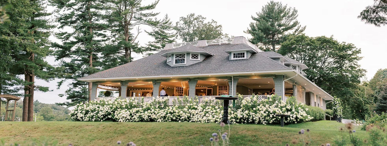 The Wedding Website of Christine Davies and Scotty Howe