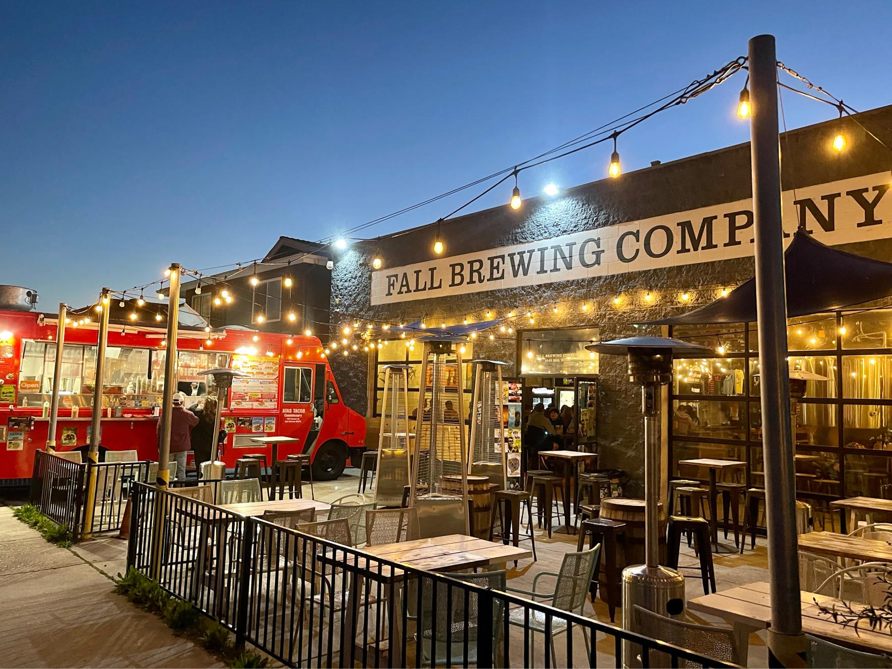 The Wedding Website of Jessica Young and Chris Rogers