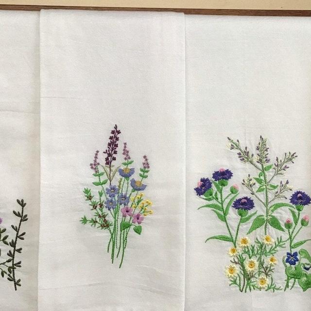 EMBROIDERED TEA TOWELS*Wildflower*Meadow...
