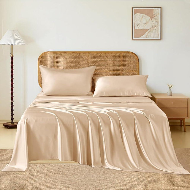 THXSILK Luxury Mulberry Silk Bed Sheets Set - 4pcs 16" Deep Pocket Silk Sheets Set - 1 Fitted Sheet, 1 Flat Sheet, 2 Pillowcases with Zipper Closure - Queen, Champagne