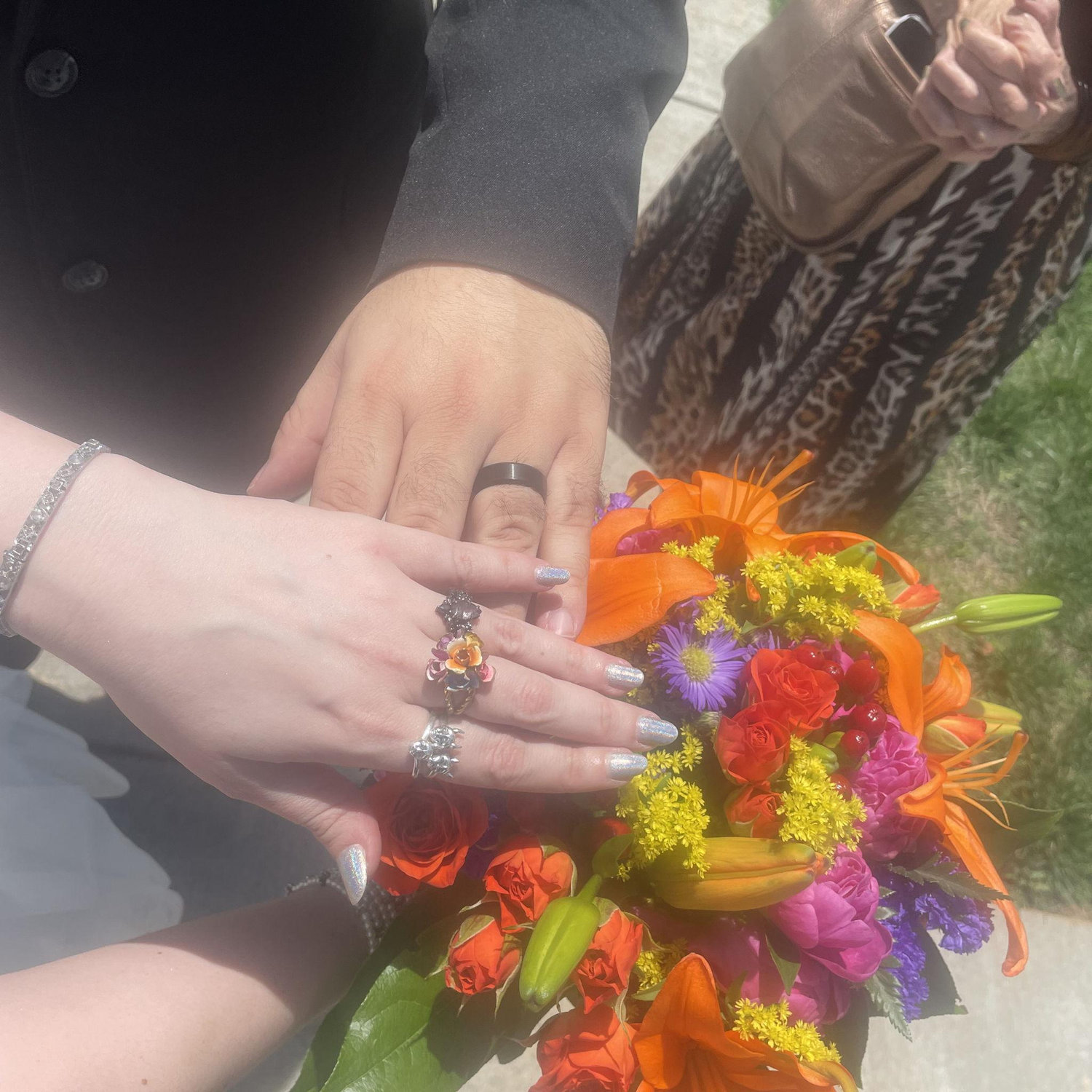 Rings and bouquet