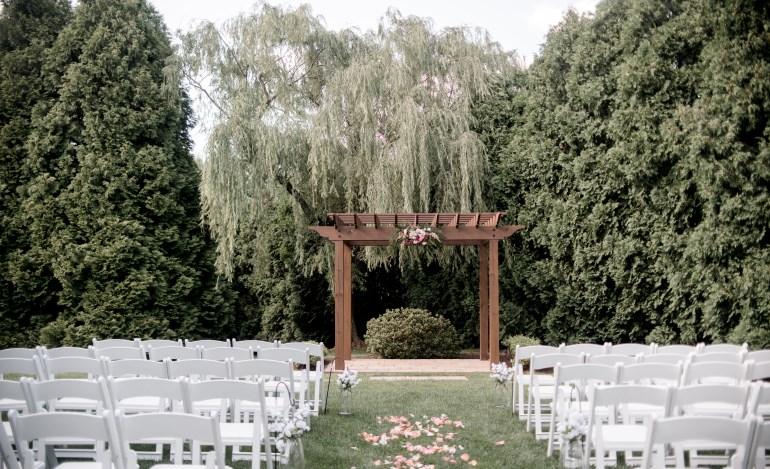 The Wedding Website of Leann Hendron and Patrick Smith