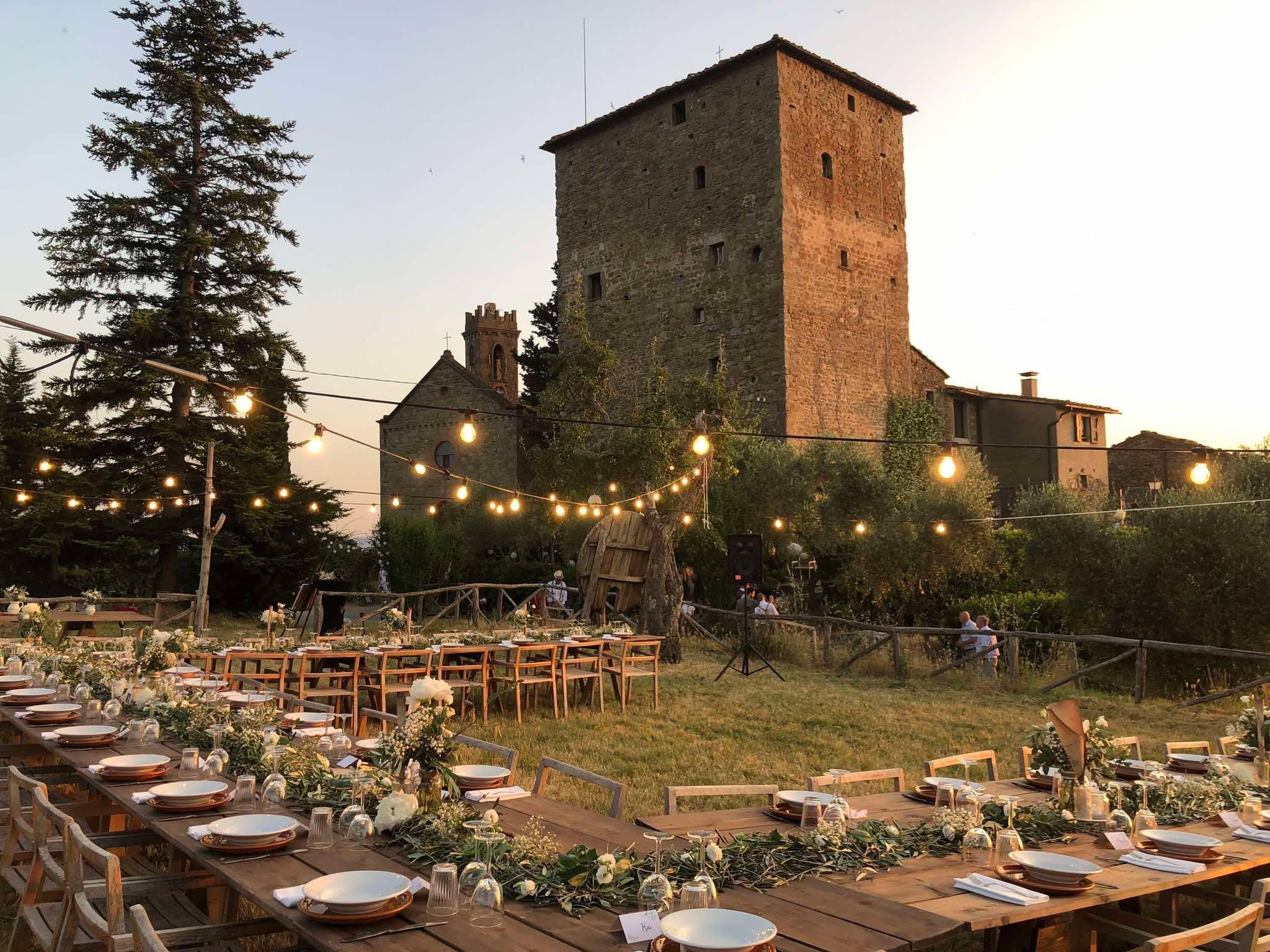 The Wedding Website of Lyo Figueroa and Arely Figueroa