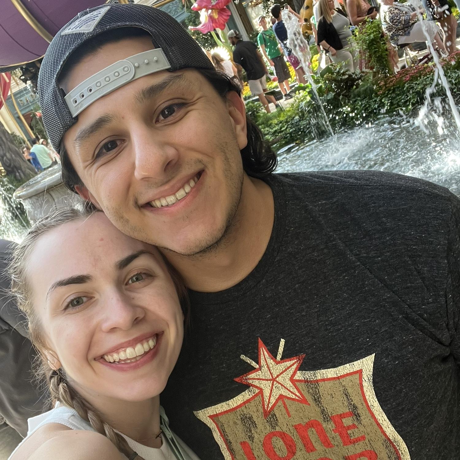First trip together! Vegas & Theo Von π