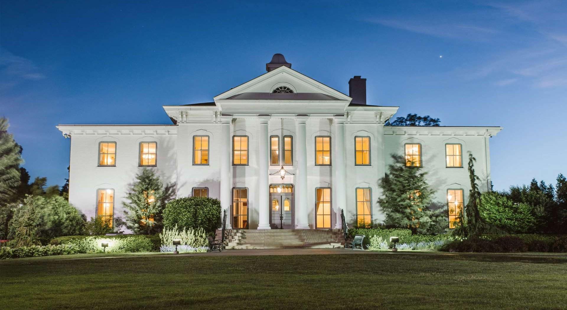 The Wedding Website of Nathan Lynch and Nicole Scollon