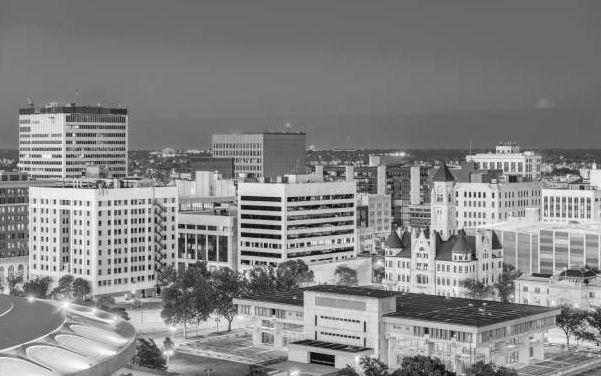 The Wedding Website of Lauren Veach and Chris Weiand