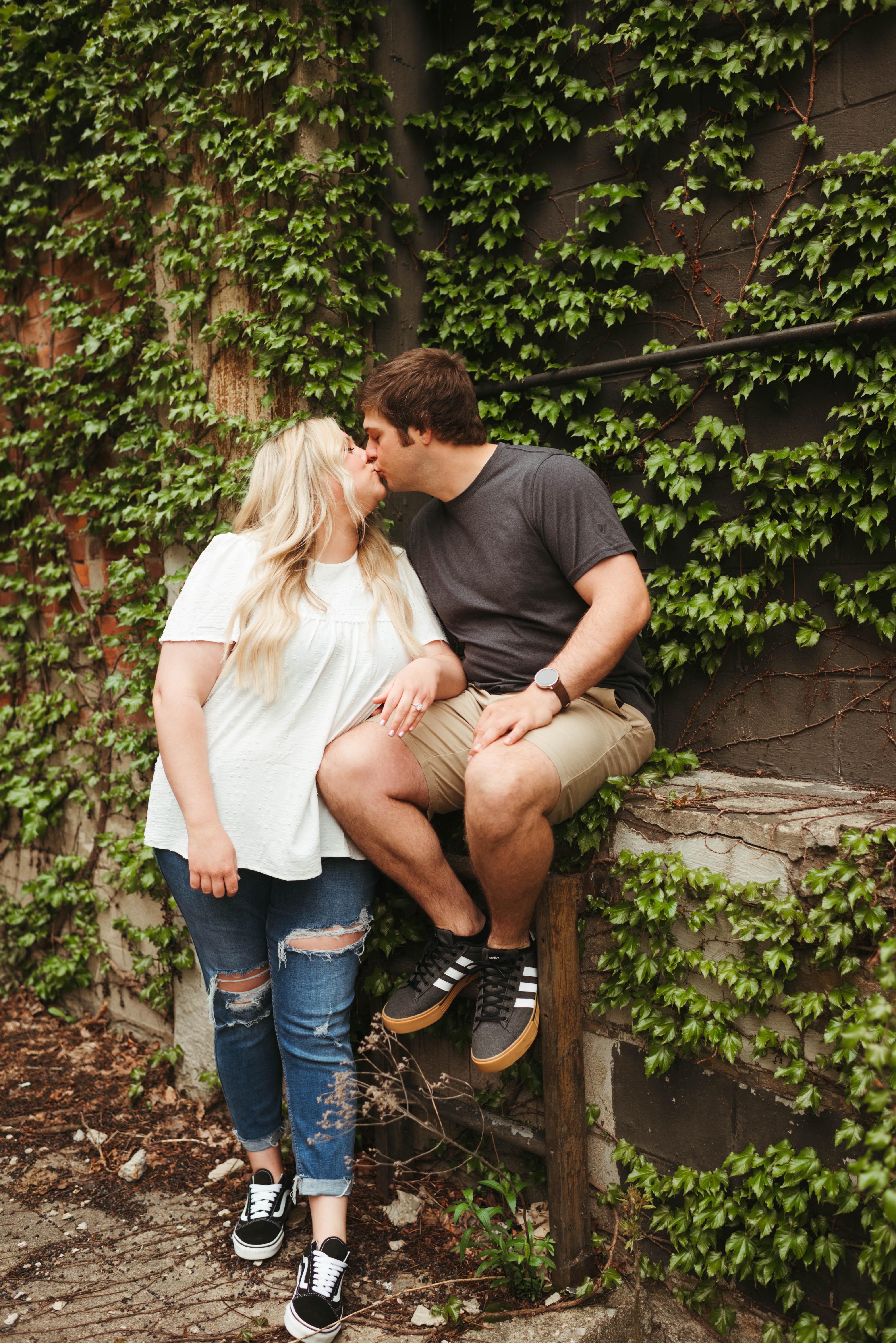 The Wedding Website of Allie Kring and Jordan Holbrook