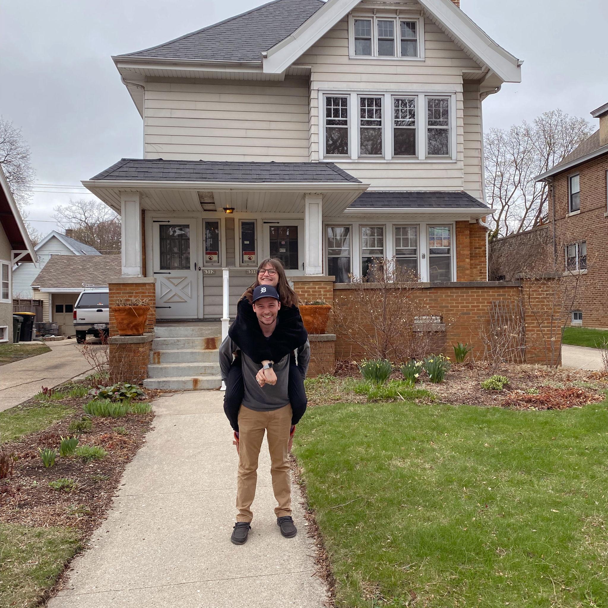 May 1st, 2022: We move in together in our current place in Tosa!